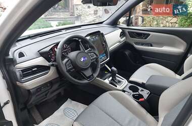 Внедорожник / Кроссовер Subaru Forester 2024 в 