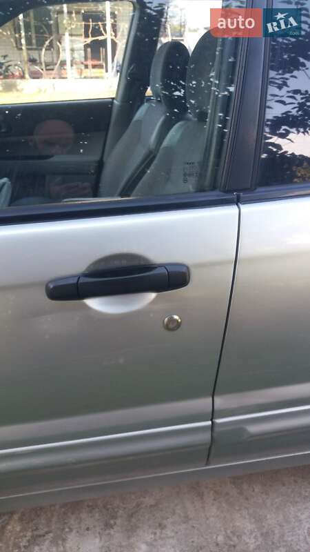 Внедорожник / Кроссовер Subaru Forester 2003 в Каменском