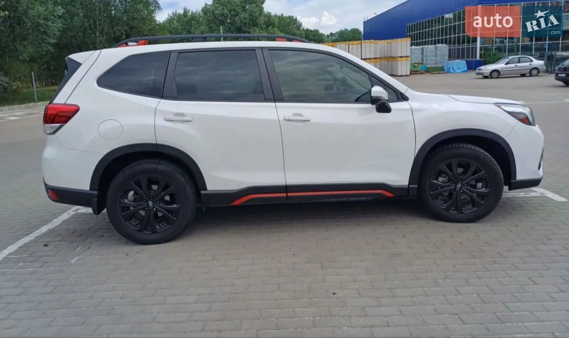 2020 Subaru Forester - мініатюра 9