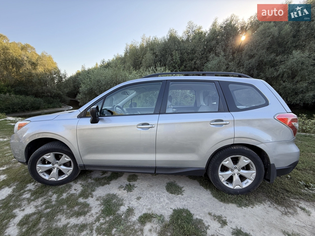 2015 Subaru Forester - мініатюра 25