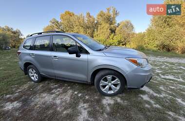 Внедорожник / Кроссовер Subaru Forester 2014 в 