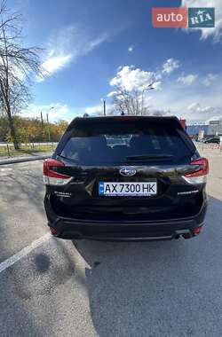 Внедорожник / Кроссовер Subaru Forester 2023 в 
