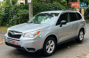 Позашляховик / Кросовер Subaru Forester 2014 в Києві