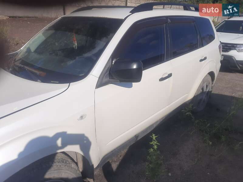 Позашляховик / Кросовер Subaru Forester 2010 в Дніпрі