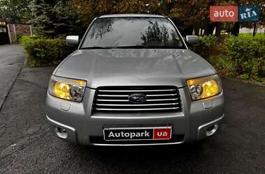 Внедорожник / Кроссовер Subaru Forester 2006 в 