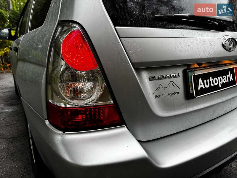Позашляховик / Кросовер Subaru Forester 2006 в Києві