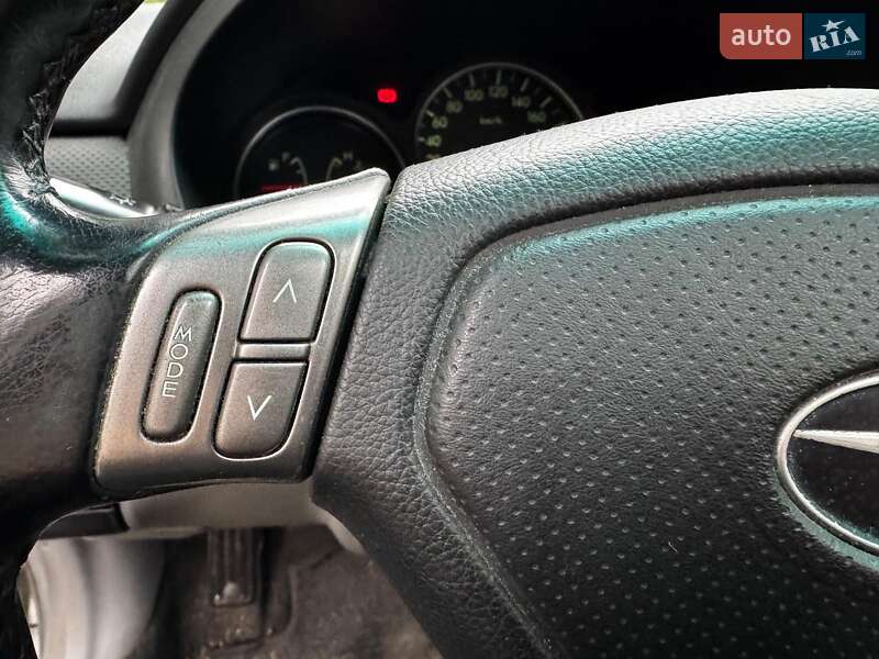 Позашляховик / Кросовер Subaru Forester 2006 в Києві