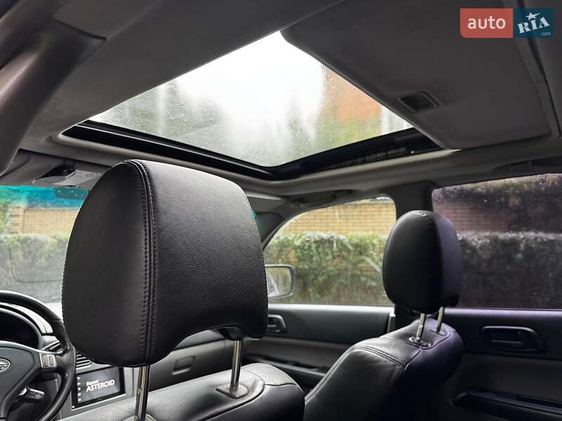 Позашляховик / Кросовер Subaru Forester 2006 в Києві