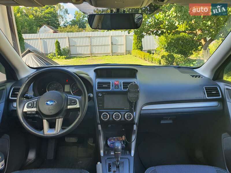 Внедорожник / Кроссовер Subaru Forester 2017 в Киеве