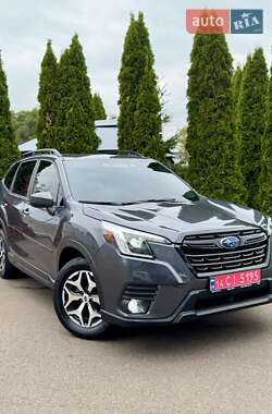 Внедорожник / Кроссовер Subaru Forester 2022 в Киеве