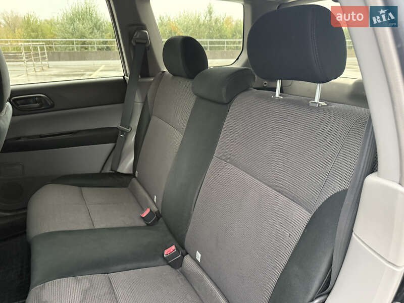 Внедорожник / Кроссовер Subaru Forester 2005 в Киеве