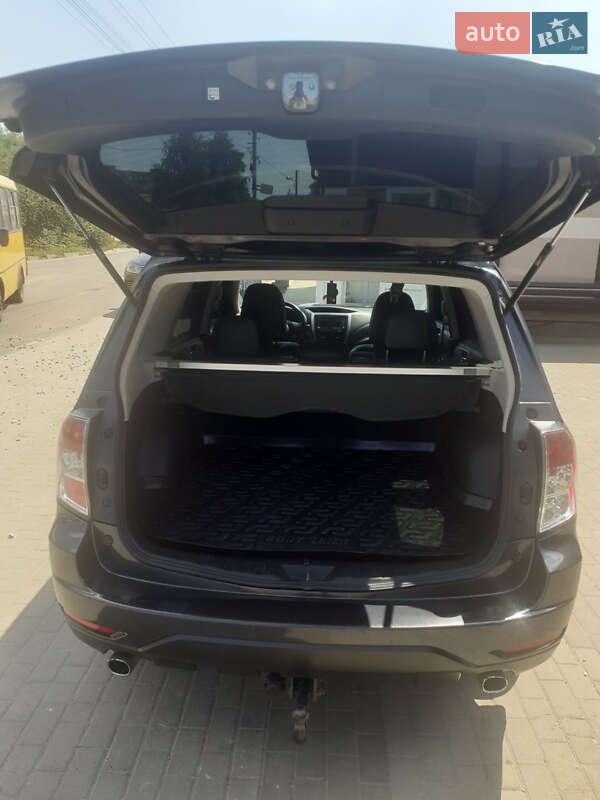 Внедорожник / Кроссовер Subaru Forester 2011 в Ахтырке