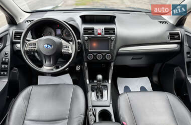 Внедорожник / Кроссовер Subaru Forester 2013 в 