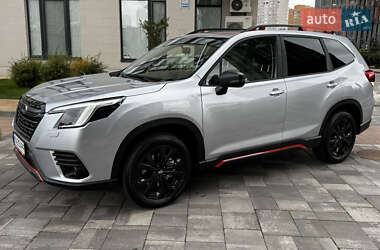 Внедорожник / Кроссовер Subaru Forester 2024 в 