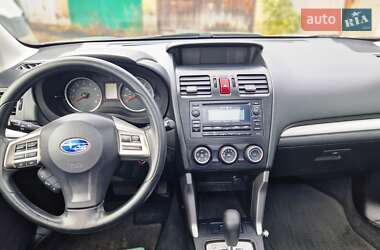Внедорожник / Кроссовер Subaru Forester 2014 в 