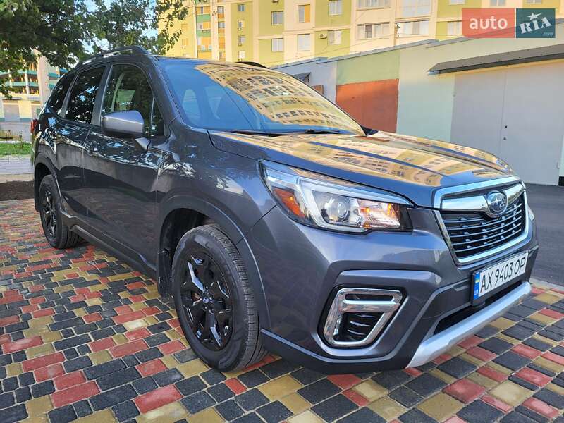 Внедорожник / Кроссовер Subaru Forester 2019 в Харькове