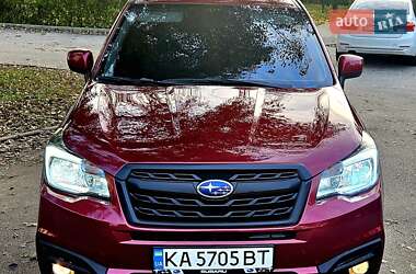 Внедорожник / Кроссовер Subaru Forester 2018 в 