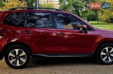 Внедорожник / Кроссовер Subaru Forester 2018 в 