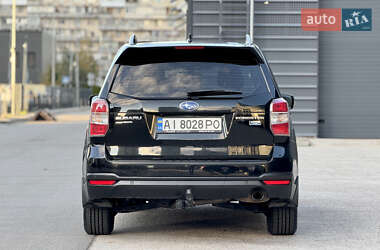 Внедорожник / Кроссовер Subaru Forester 2015 в 