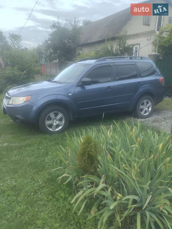 Внедорожник / Кроссовер Subaru Forester 2011 в Прилуках