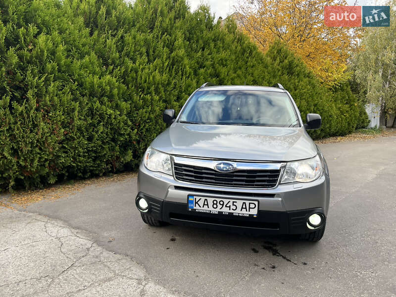 Позашляховик / Кросовер Subaru Forester 2008 в Києві