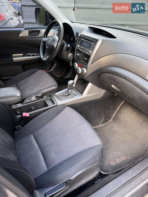 Позашляховик / Кросовер Subaru Forester 2008 в Києві