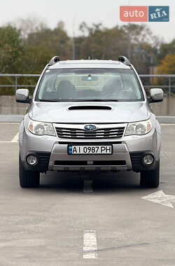 Внедорожник / Кроссовер Subaru Forester 2009 в 
