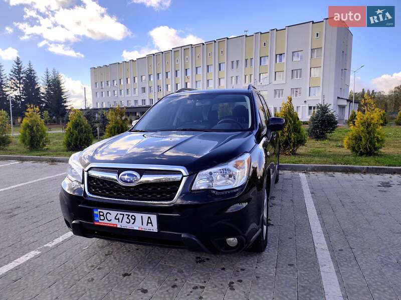 Позашляховик / Кросовер Subaru Forester 2014 в  фото Позашляховик / Кросовер Subaru Forester 2014 в