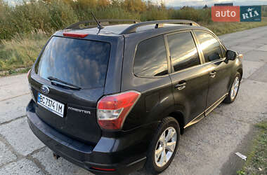Внедорожник / Кроссовер Subaru Forester 2015 в 