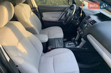 Внедорожник / Кроссовер Subaru Forester 2015 в 