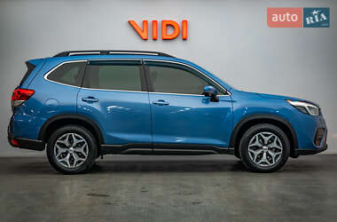 Внедорожник / Кроссовер Subaru Forester 2019 в 