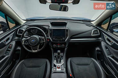 Внедорожник / Кроссовер Subaru Forester 2019 в 