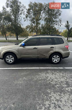 Внедорожник / Кроссовер Subaru Forester 2008 в 