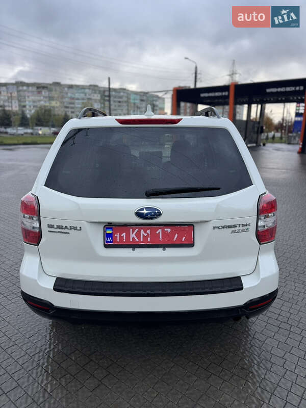 Внедорожник / Кроссовер Subaru Forester 2015 в Полтаве
