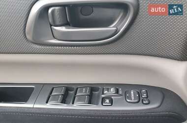 Внедорожник / Кроссовер Subaru Forester 2008 в 