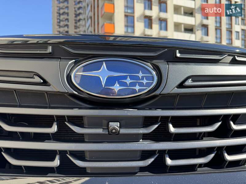Внедорожник / Кроссовер Subaru Forester 2023 в Киеве