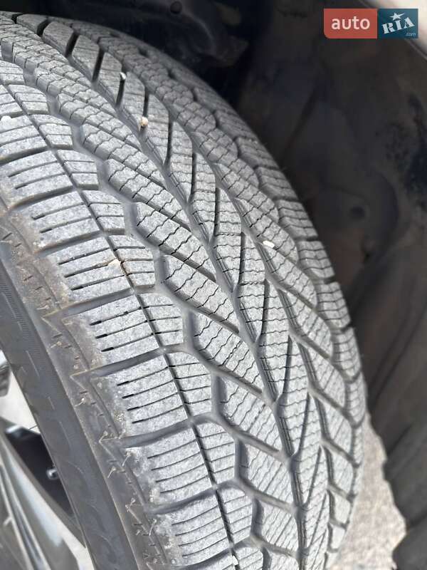 Позашляховик / Кросовер Subaru Forester 2017 в Дніпрі фото 6 Позашляховик / Кросовер Subaru Forester 2017 в Дніпрі