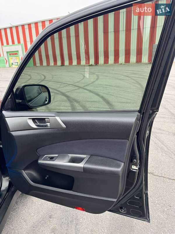 Внедорожник / Кроссовер Subaru Forester 2011 в Харькове