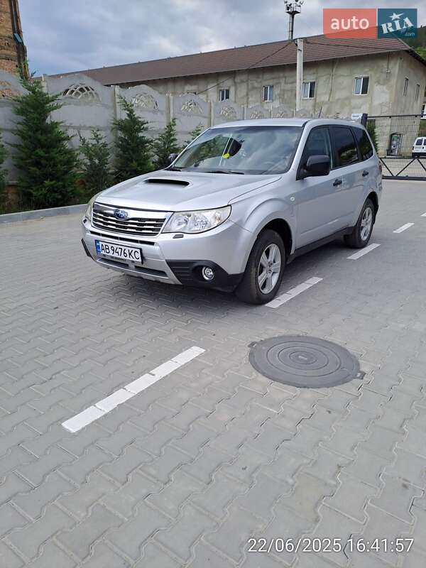 Внедорожник / Кроссовер Subaru Forester 2009 в Могилев-Подольске