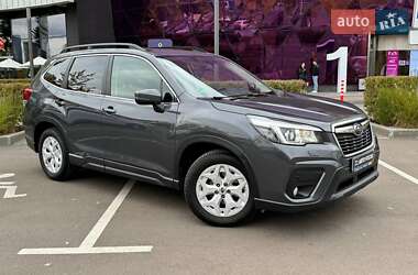 Позашляховик / Кросовер Subaru Forester 2020 в Києві