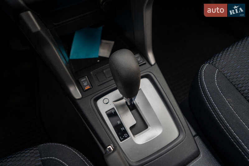 Позашляховик / Кросовер Subaru Forester 2017 в Києві