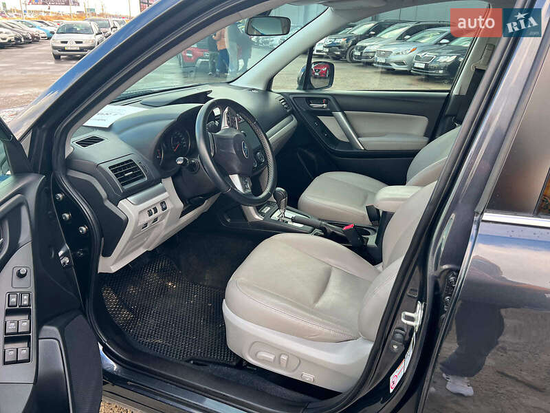 Внедорожник / Кроссовер Subaru Forester 2015 в Львове