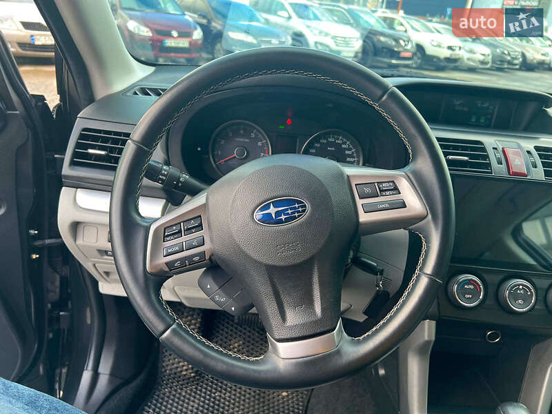 Внедорожник / Кроссовер Subaru Forester 2015 в Львове