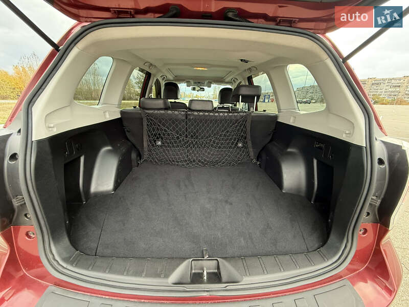 Внедорожник / Кроссовер Subaru Forester 2016 в Киеве