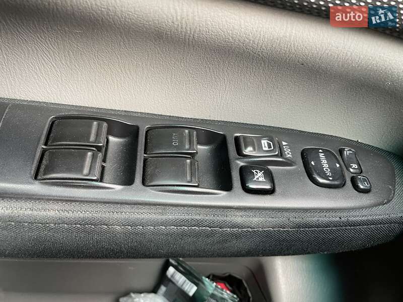 Внедорожник / Кроссовер Subaru Forester 2006 в Жмеринке