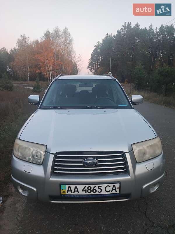 Внедорожник / Кроссовер Subaru Forester 2006 в Киеве