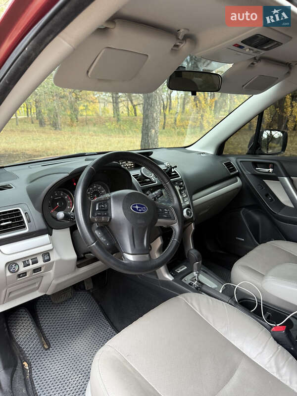 Внедорожник / Кроссовер Subaru Forester 2015 в Днепре фото 6 Внедорожник / Кроссовер Subaru Forester 2015 в Днепре