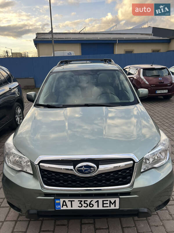 Внедорожник / Кроссовер Subaru Forester 2014 в Ивано-Франковске