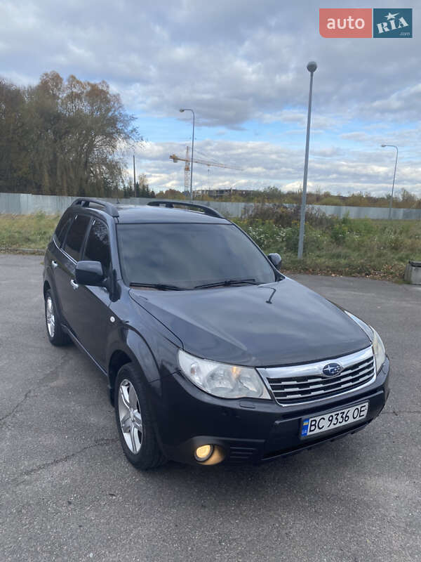 Позашляховик / Кросовер Subaru Forester 2008 в Львові