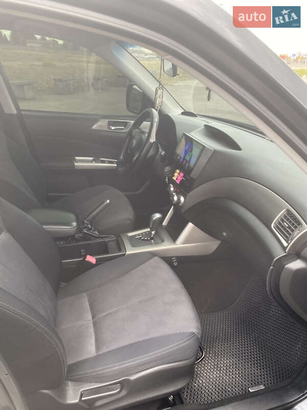 Позашляховик / Кросовер Subaru Forester 2008 в Львові